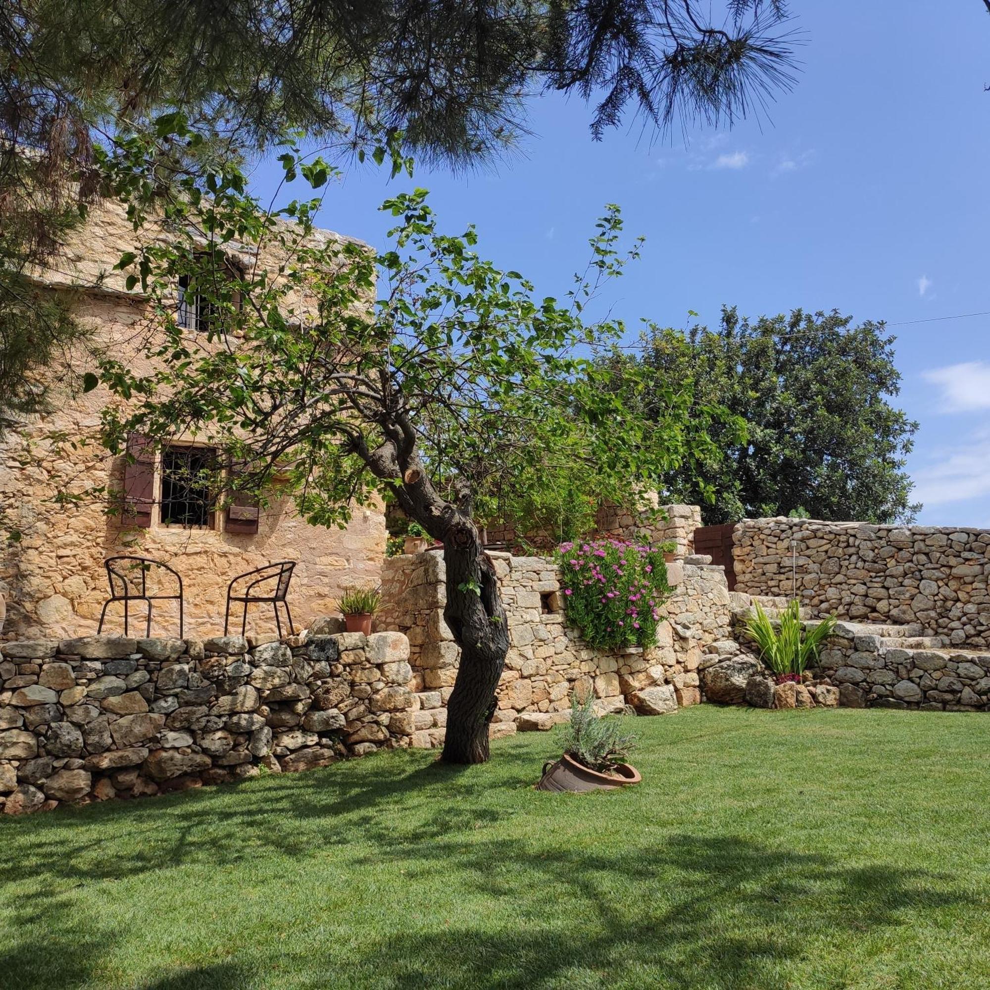 Bendeni Cottage Megala Chorafia Exterior photo